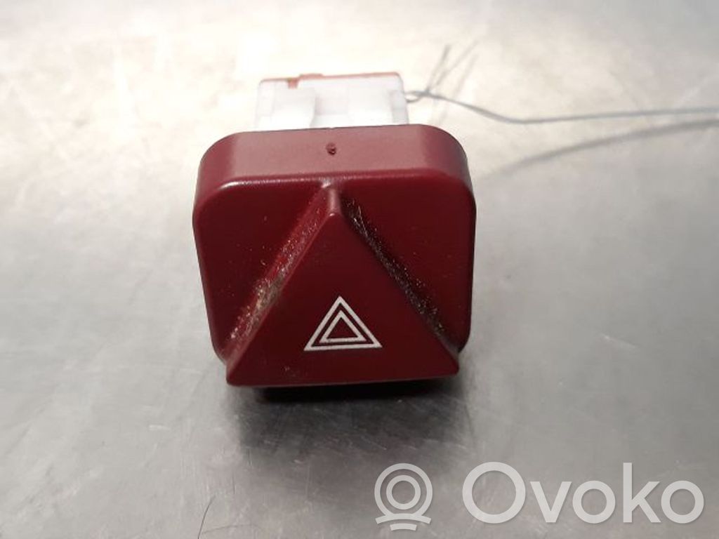 Peugeot 1007 Hazard light switch 