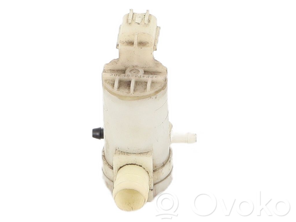 Mazda 2 Windscreen/windshield washer pump 
