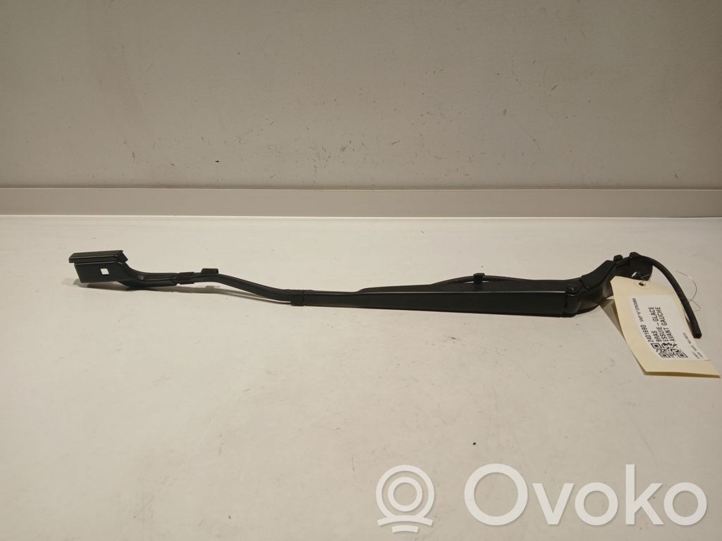 Renault Megane E-Tech Front wiper blade arm 