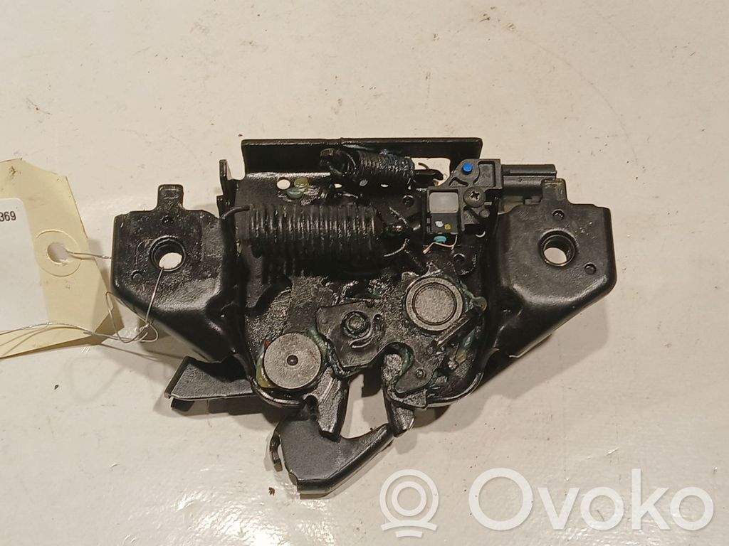 Renault Megane E-Tech Dzinēja pārsega slēdzene 