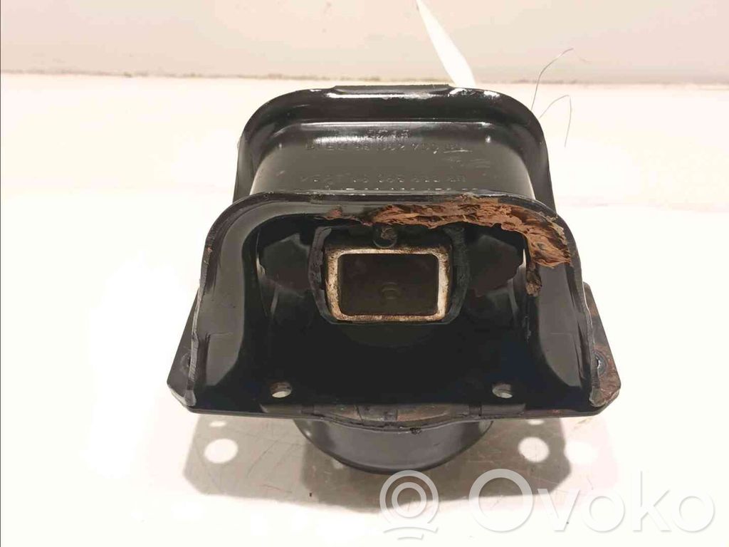 Citroen DS4 Engine mounting bracket 