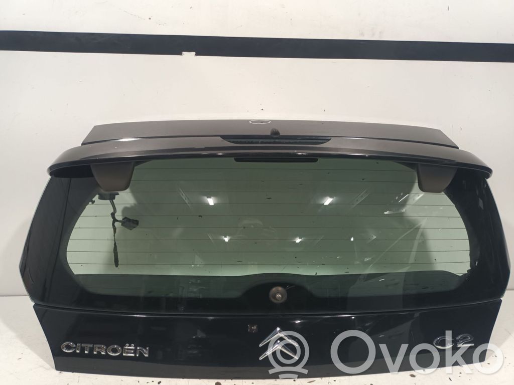 Tailgate/trunk/boot lid   8701S2