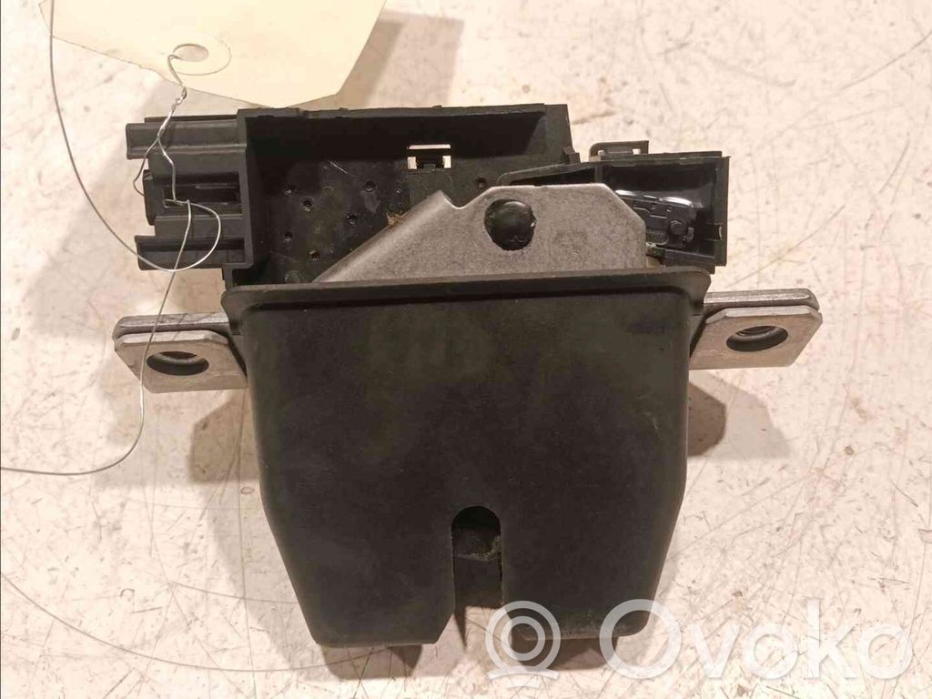 Tailgate/trunk/boot lock/catch/latch   2087194