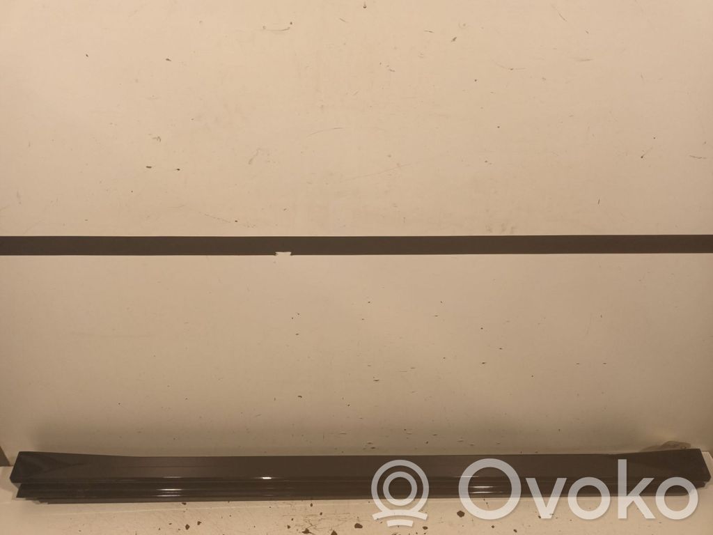 Renault Megane E-Tech Sill 