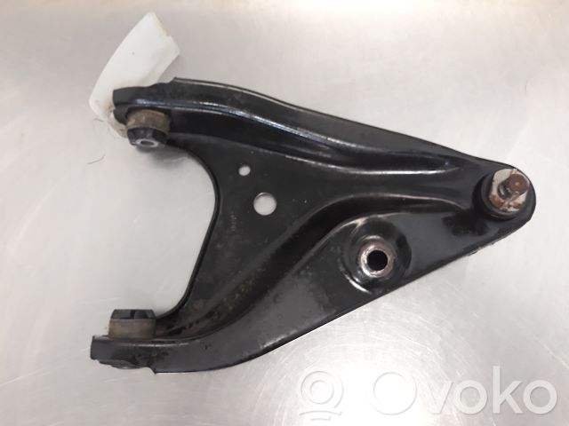 Renault Sandero II Front lower control arm/wishbone 