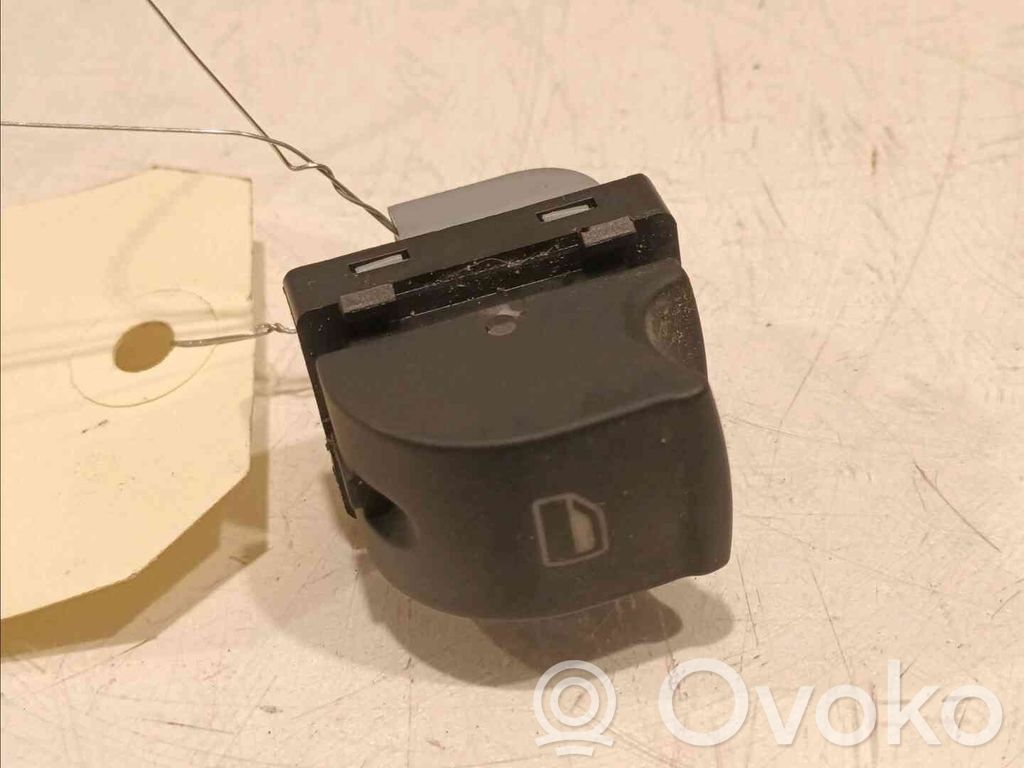 Audi A6 S6 C6 4F Electric window control switch 