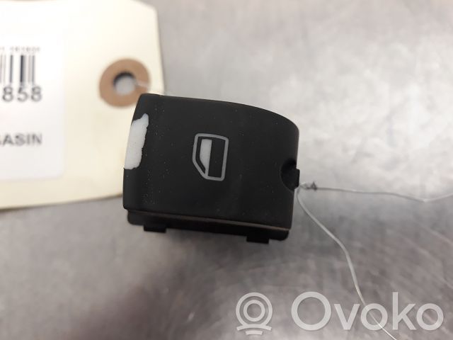 Audi A3 S3 8P Electric window control switch 
