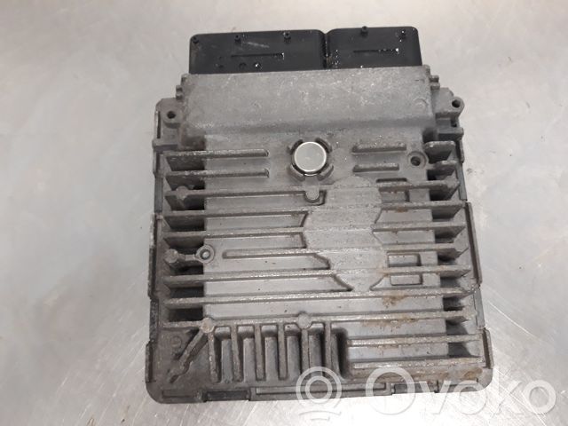 Volkswagen Polo V 6R Centralina/modulo motore ECU 