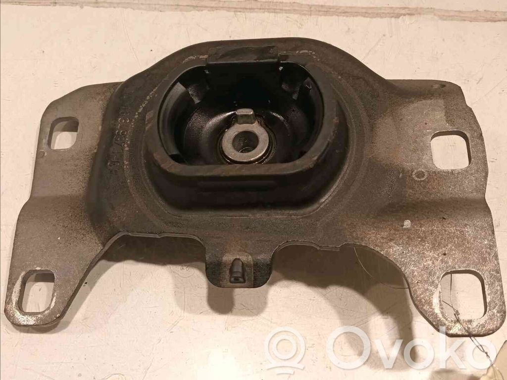 Ford Kuga II Gearbox mount 