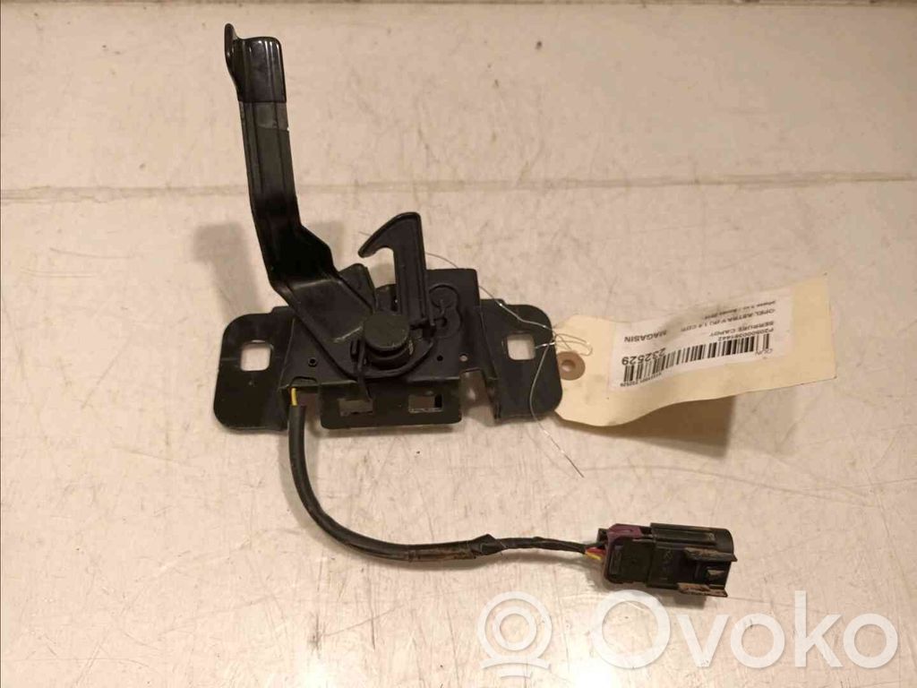 Opel Astra K Engine bonnet/hood lock/catch 
