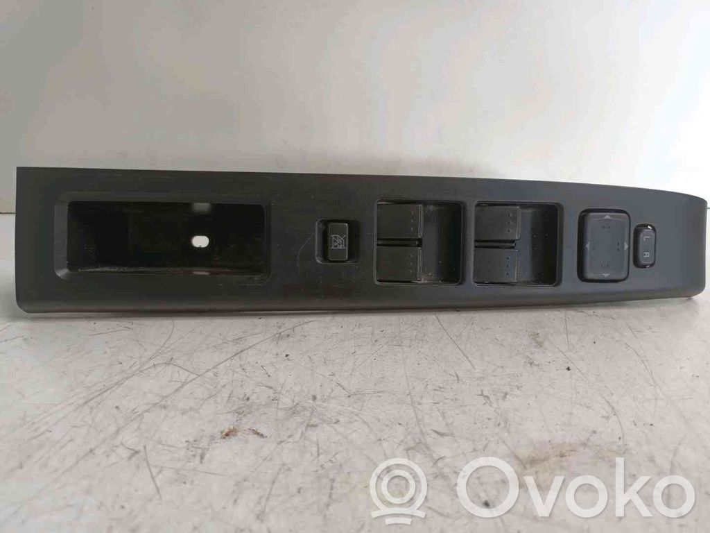 Electric window control switch   CC2966350A