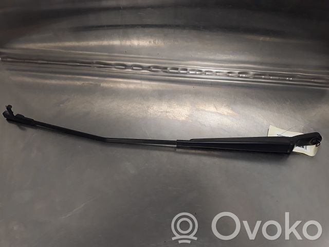 Citroen C5 Front wiper blade arm 