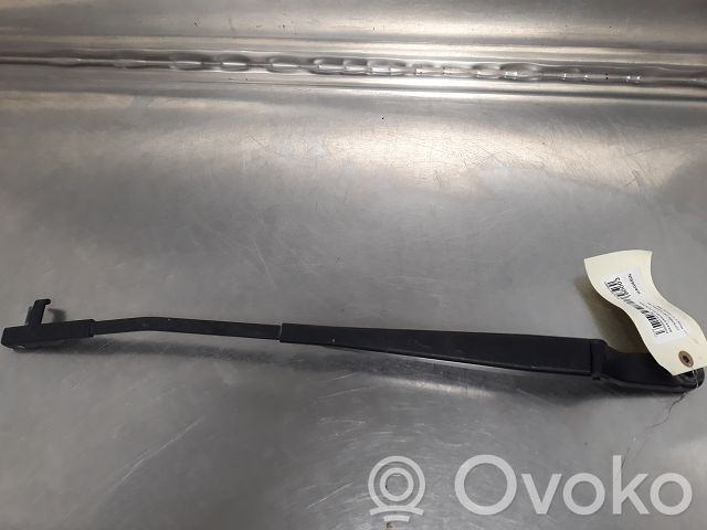 Citroen C5 Front wiper blade arm 