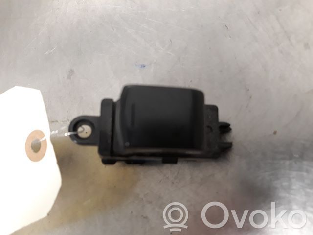 Nissan Note (E11) Electric window control switch 