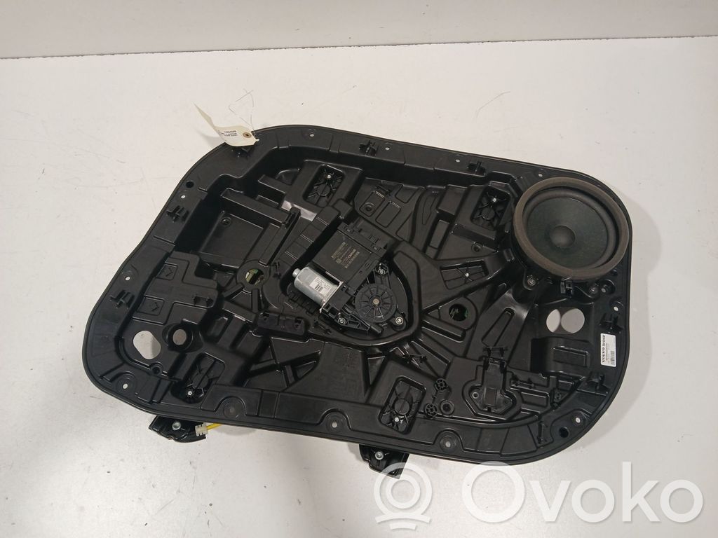 Volvo XC90 Elektryczny podnośnik szyby drzwi przednich 