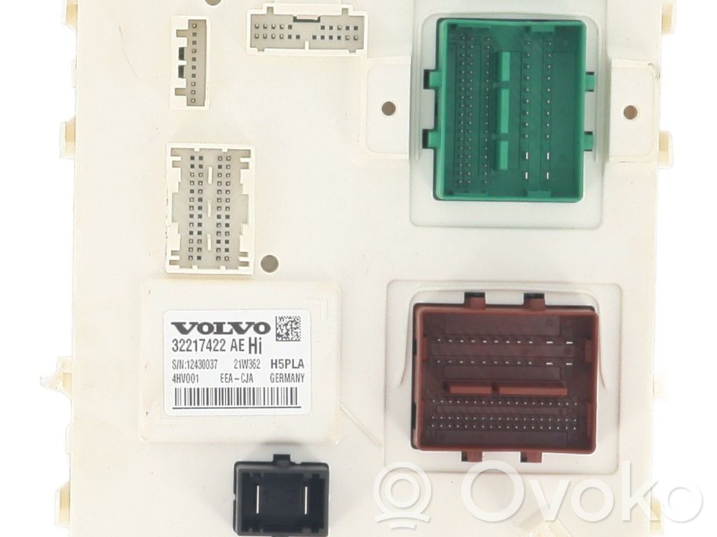 Volvo XC90 Fuse module 