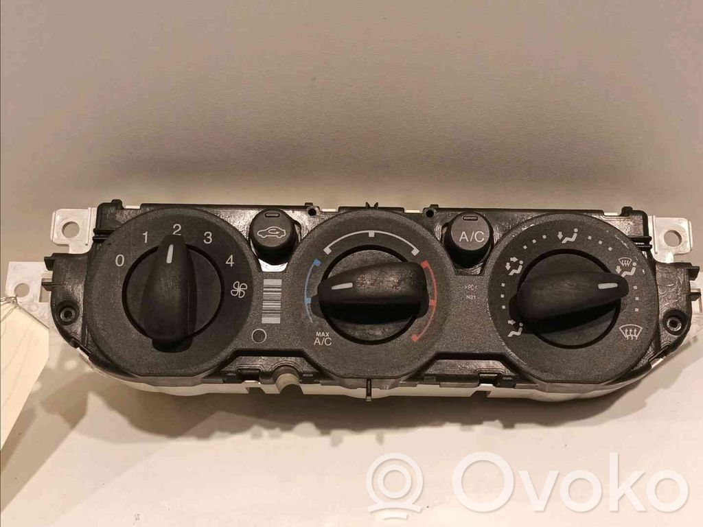 Ford C-MAX II Climate control unit 