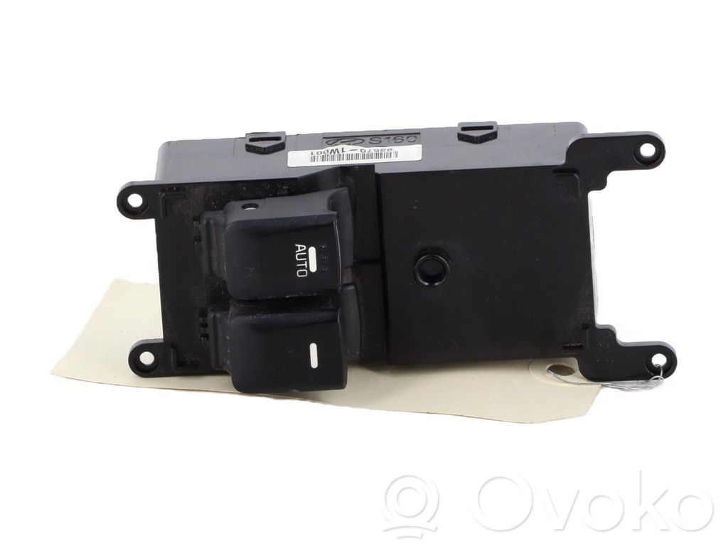 KIA Rio Interruptor del elevalunas eléctrico 