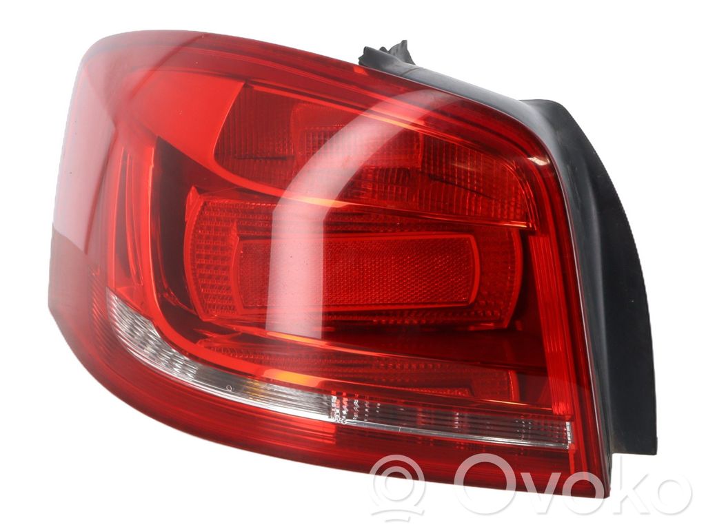 Audi A3 S3 8P Задний фонарь в кузове 