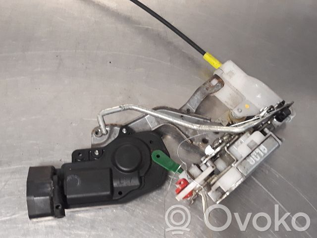 Citroen C1 Front door lock 