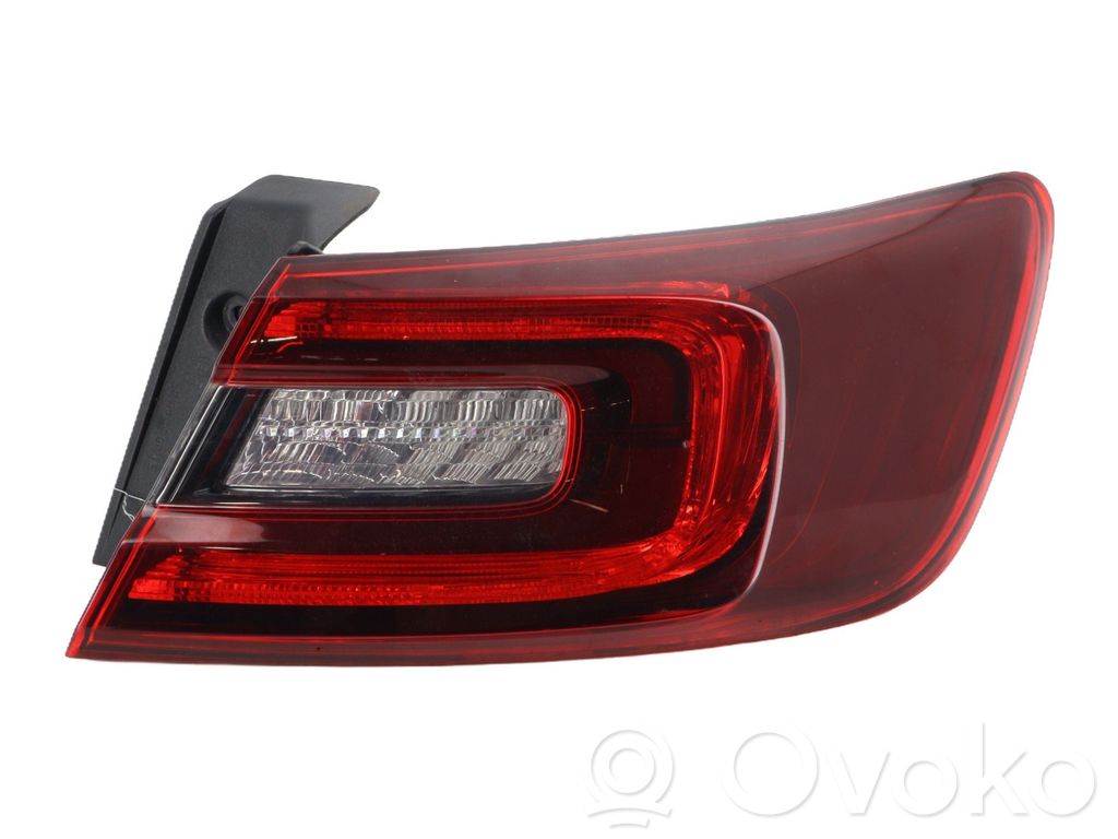 Renault Talisman Aizmugurējais lukturis virsbūvē 