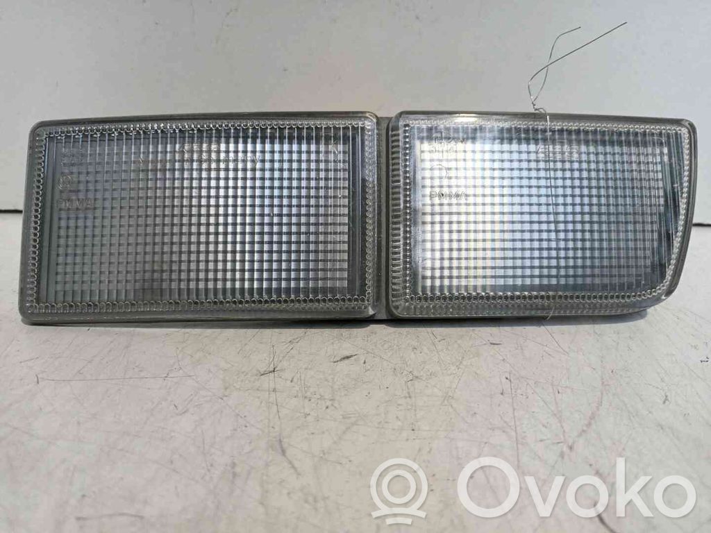 Volkswagen Golf III Reflector delantero 