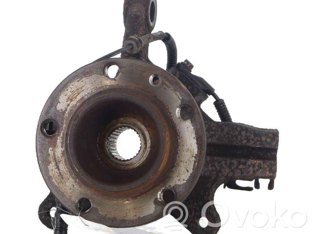 Renault Master III Front wheel hub spindle knuckle 
