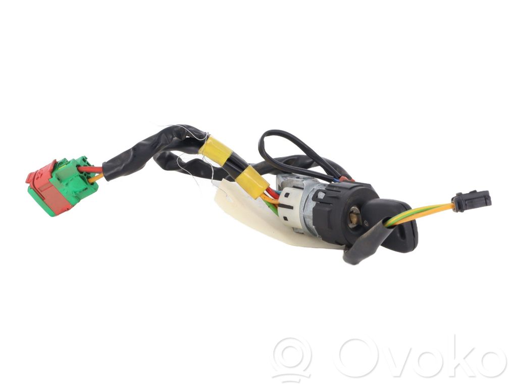 Citroen C3 Užvedimo spynelė 
