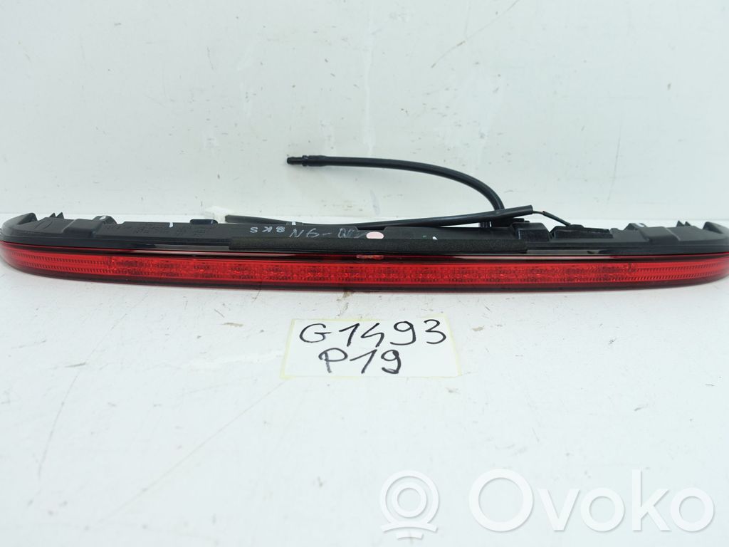 Dritte Bremsleuchte   92700,92700J7300
