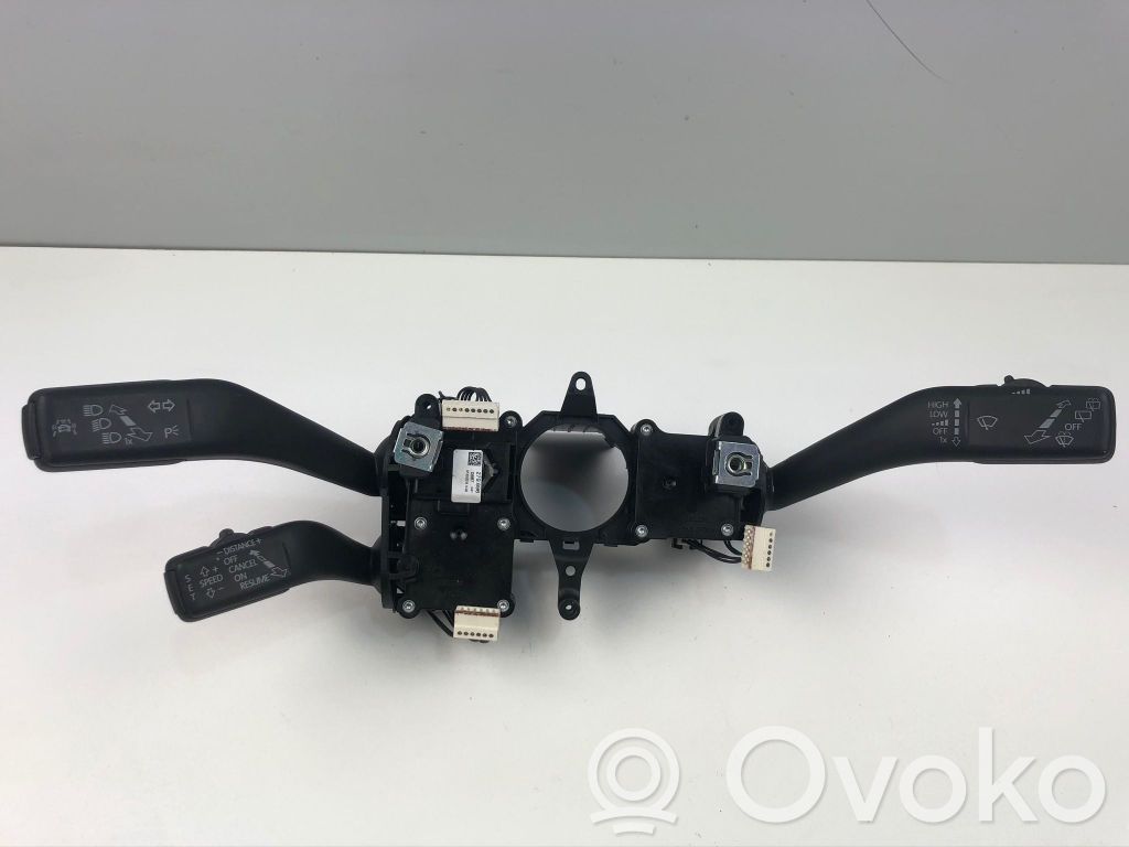 Volkswagen Golf VII Interruptor/palanca de limpiador de luz de giro 
