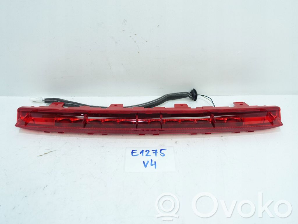 Dritte Bremsleuchte   92700