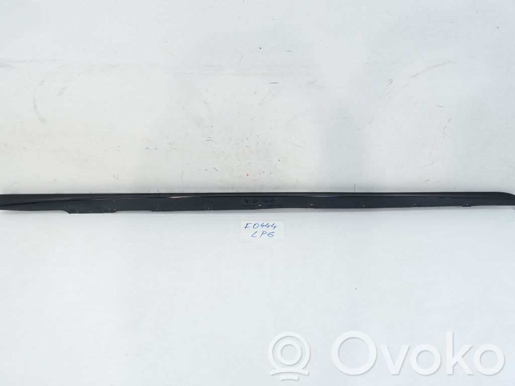 BMW 1 F40 Порог 