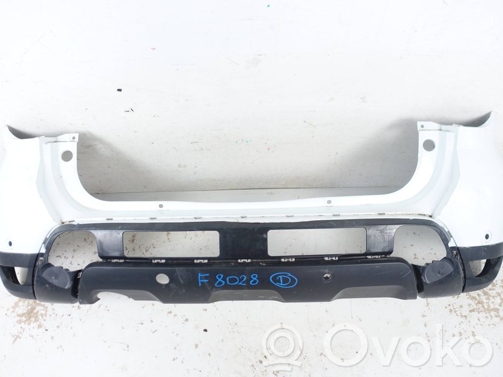 Parachoques   CARPARTS850222027R,850222027R