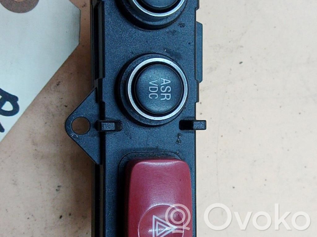 Alfa Romeo 159 Hazard light switch 