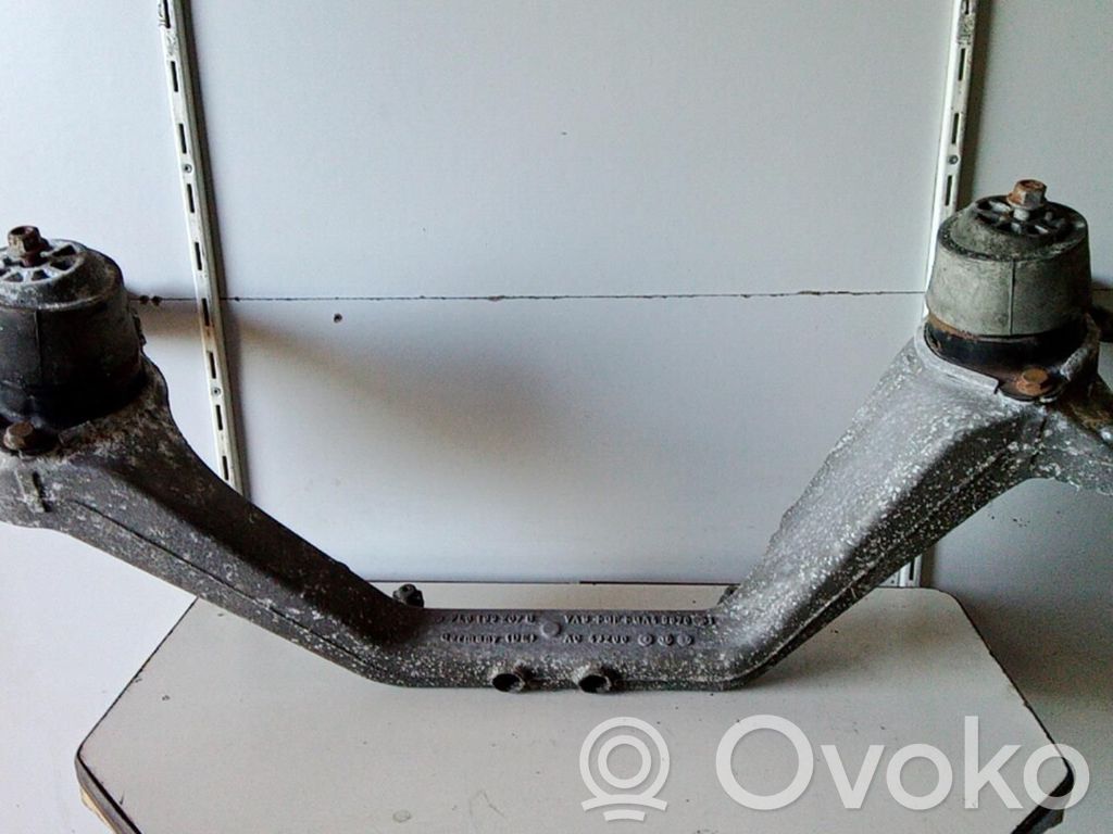 Engine mount bracket   7L6199207B