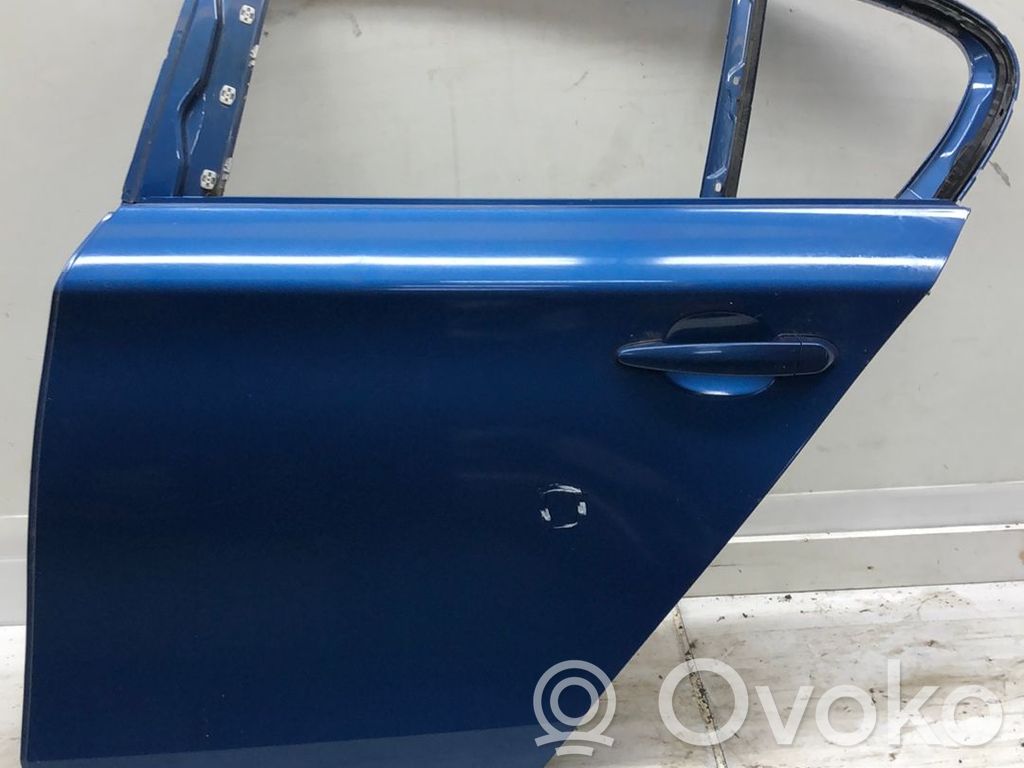 BMW 1 E81 E87 Galinės durys 