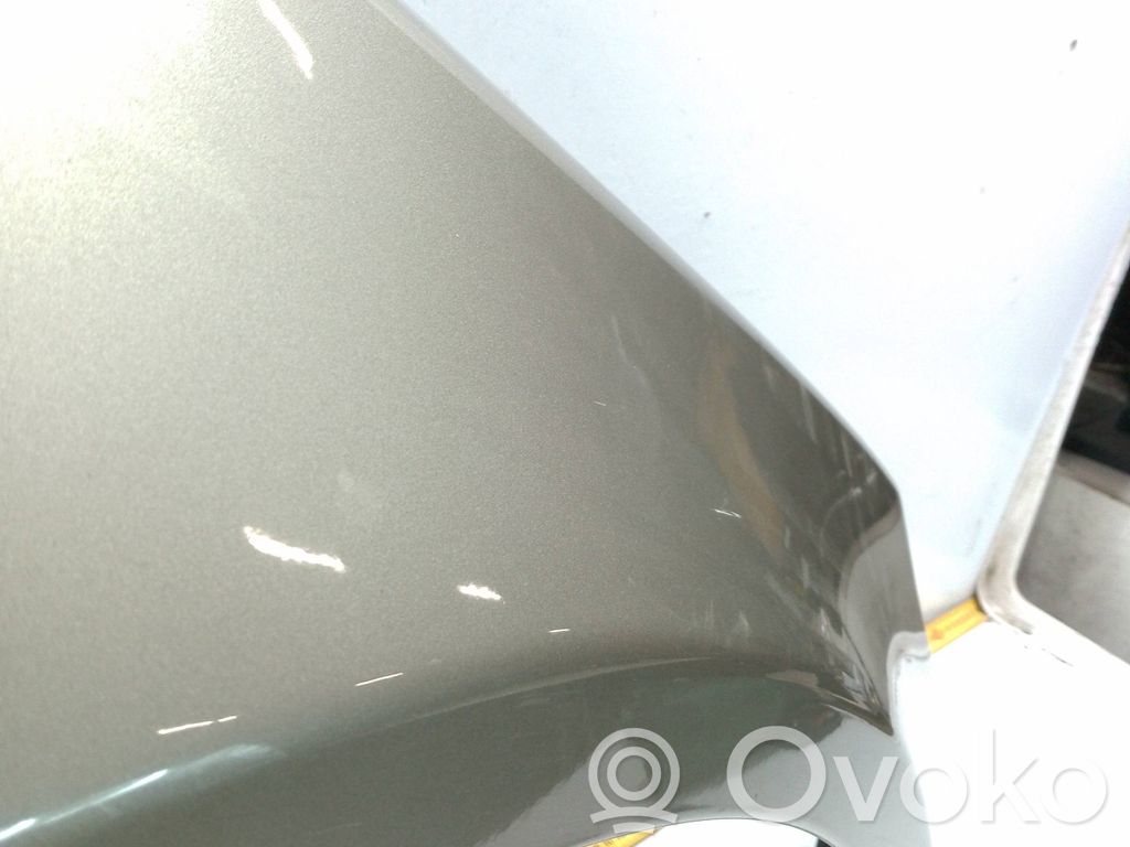BMW 5 E60 E61 Sparnas 