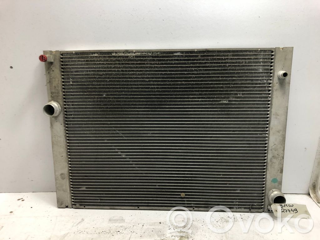 BMW 5 E60 E61 Aušinimo skysčio radiatorius 
