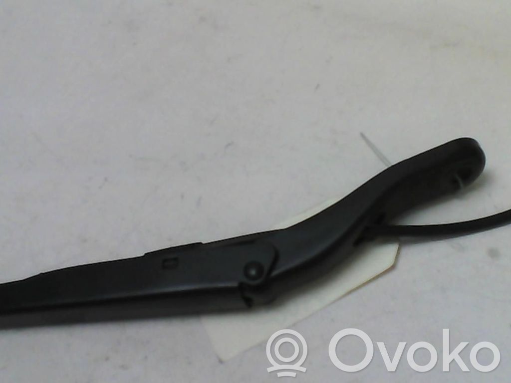 Citroen Berlingo Brazo del limpiaparabrisas delantero 