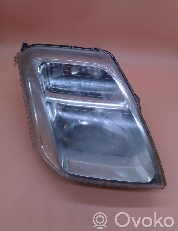 Citroen C2 Scheinwerfer 