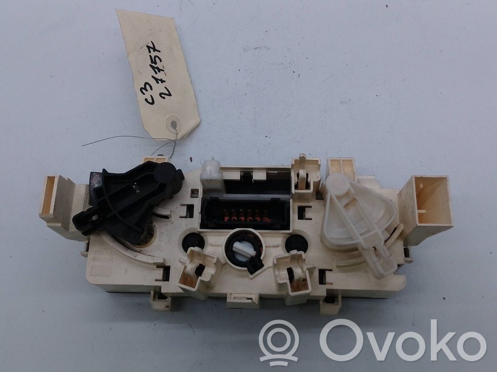 Citroen C3 Climate control unit 