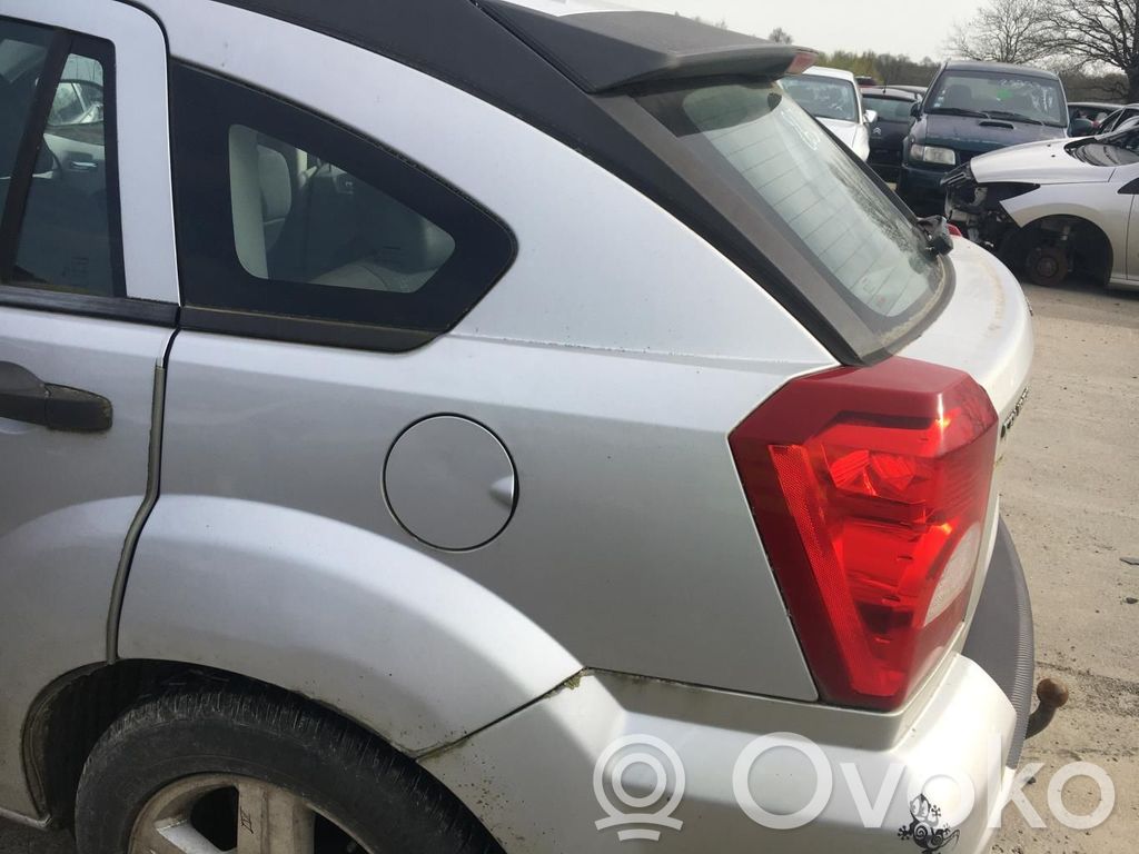 Dodge Caliber Panel lateral trasero 