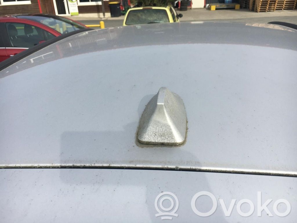 Dodge Caliber Antena de radio 