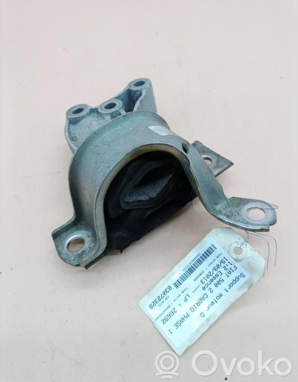 Fiat 500 Engine mount bracket 