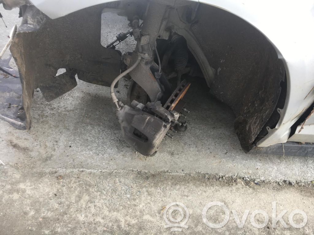 Ford C-MAX II Etuiskunvaimennin kierrejousella 