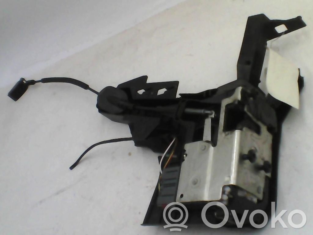 Ford Fiesta Etuoven lukko 