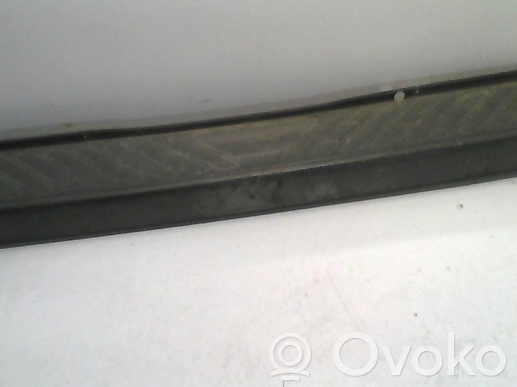 Sill