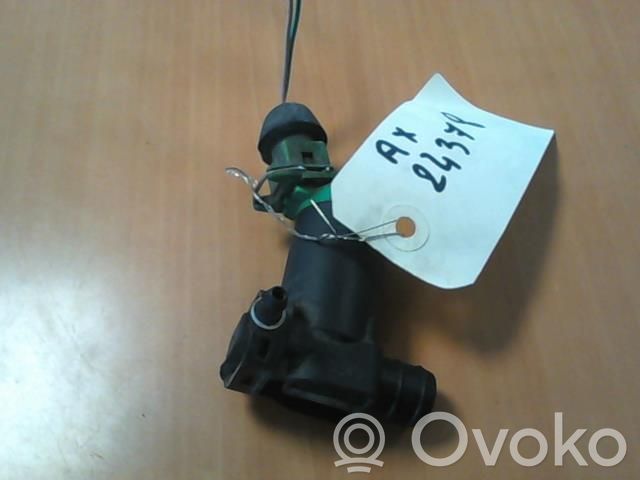 Land Rover Freelander Windscreen/windshield washer pump 
