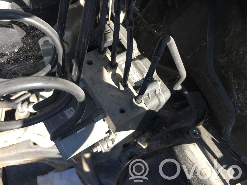 Mazda CX-7 ABS Pump 