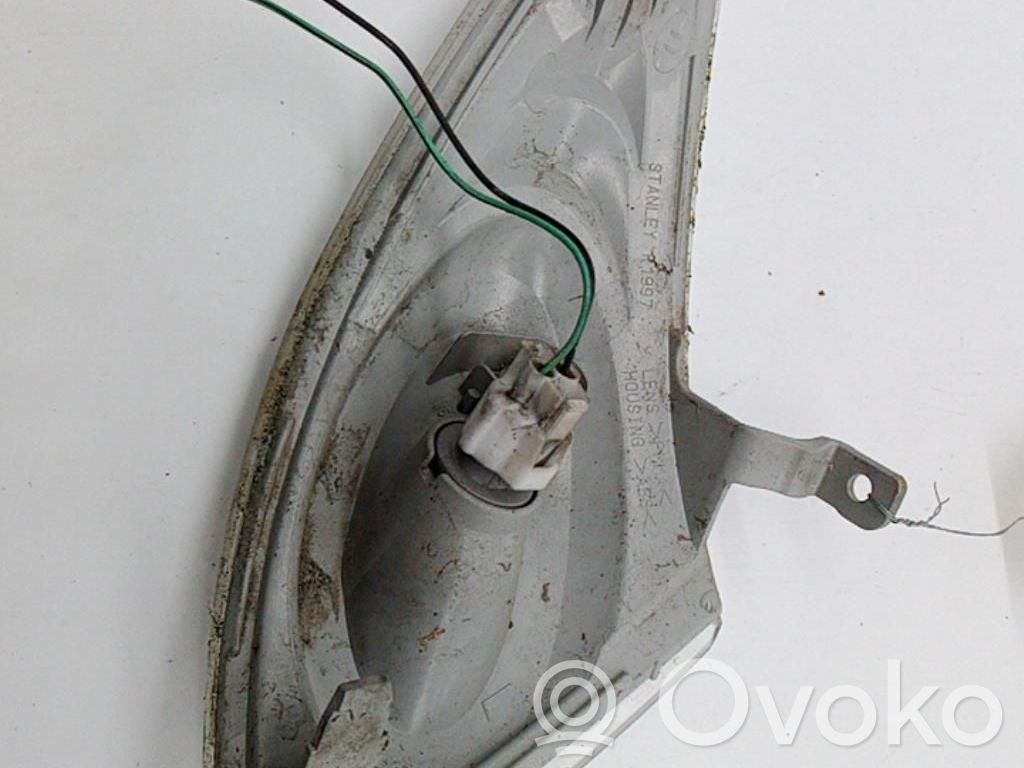 Mazda Premacy Front fender indicator light 